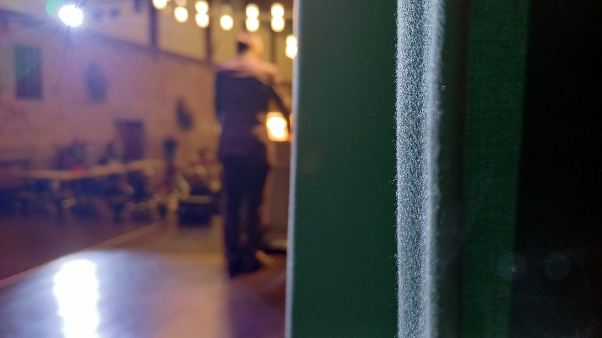 Rednerpult mit Mikrofon